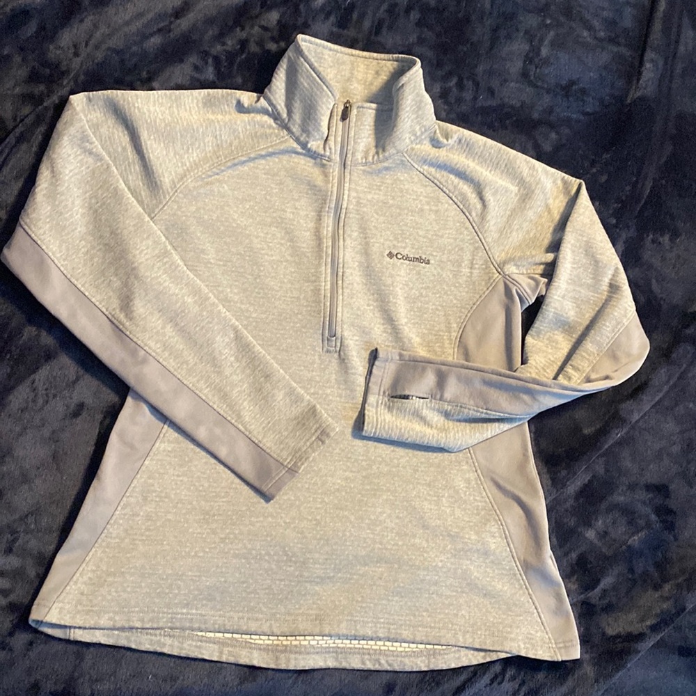 Columbia top